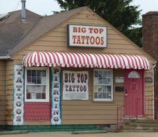 Front of “Big Top Tattoos” with circus font