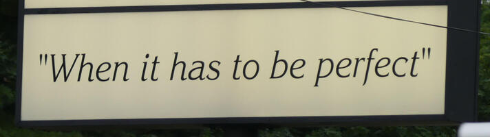 Sign: When it has to be perfect in italic type with straight quotes