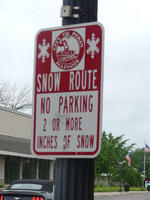 Sign: Snow Route / No Parking / 2 or more inches of snow
