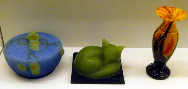 bowl fox paperweight vase