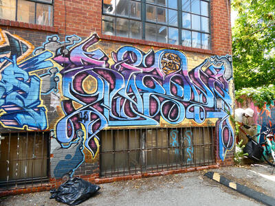 intricate tag