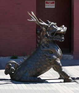 chinese dragon statue