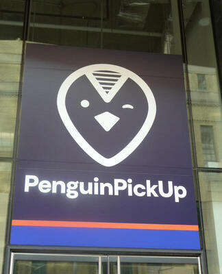 logo penguin pickup